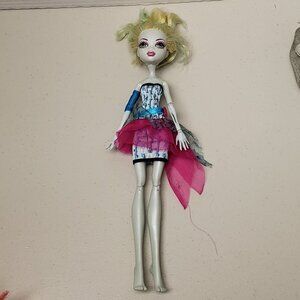 Monster High Doll Lagoona Dot Dead Gorgeous